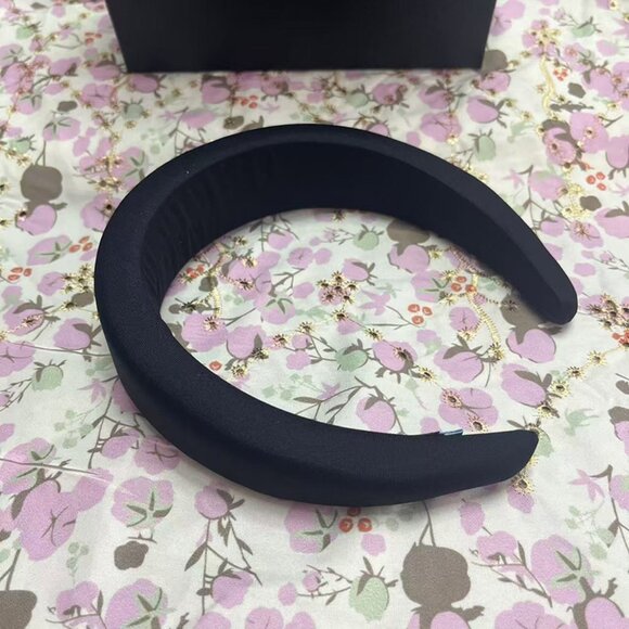 Prada Black Enamel-Logo Womens Headband - Picture 4 of 5